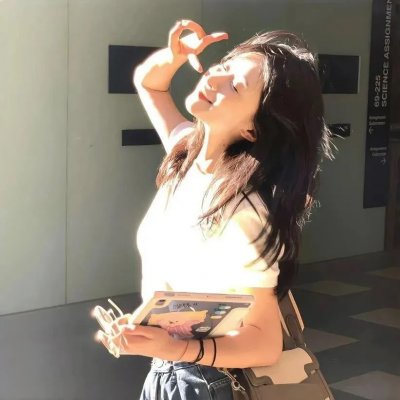 棉花云下的水圈